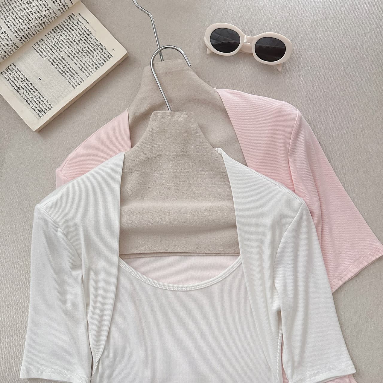 페이크 레이어드 보라색 광장 칼라 중간 소매 티셔츠 여성 여름 허리 수축 다용도 핫걸 바람 몸매 가꾸기 슬림해 보이는 5 점 소매 맨위 상세 이미지 23