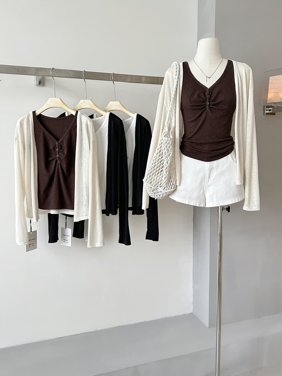 2026 이른 가을 새로운 한 부서 니트 긴 소매 오픈 가디건 맨위 여성 캐미솔 세트