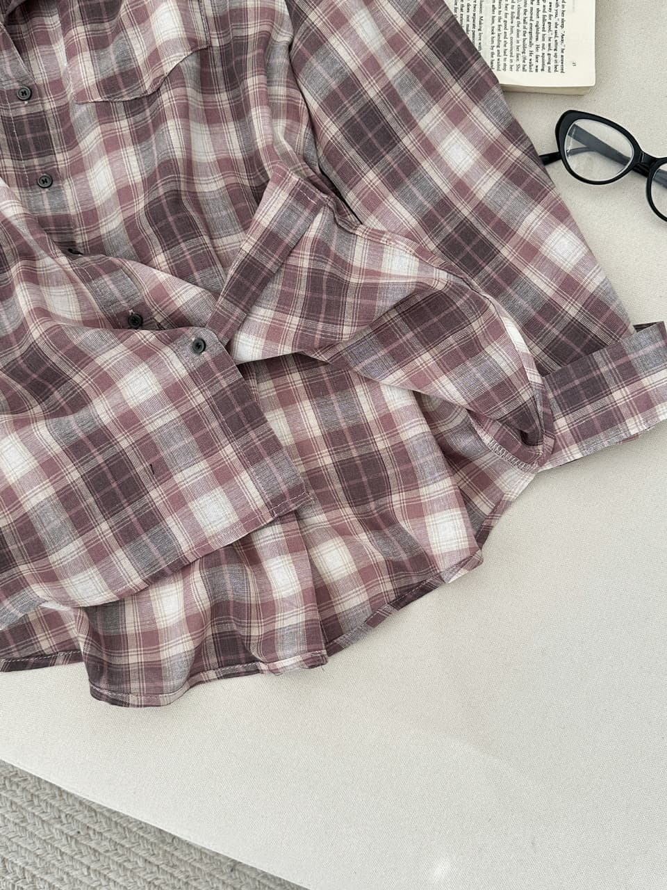 가을 한 부서 가을의 날 분위기 센스 폴로 칼라 주머니 싱글 줄 버튼 긴팔 체크무늬 캐주얼 셔츠 맨위 상세 이미지 4