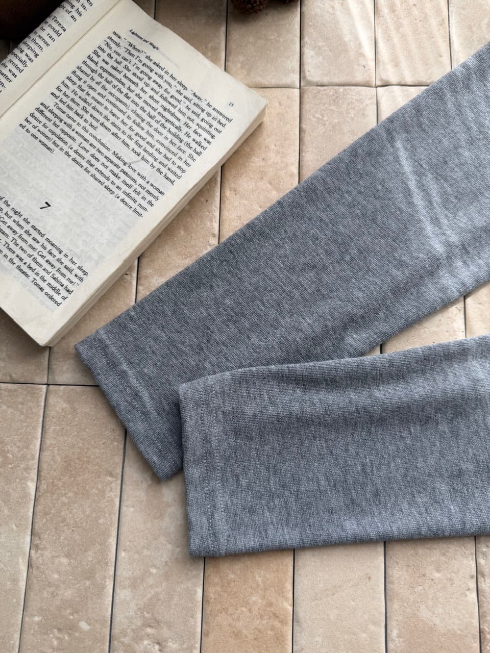 이른 가을 전체 집합 착용 가져 가라. 느긋한 바람 오픈 가디건 행침 벨트 가슴 패드 와이드 레그 팬츠 벨트 사피스 세트 로드 중 여성 26 슬림해 보이는 상세 이미지 24