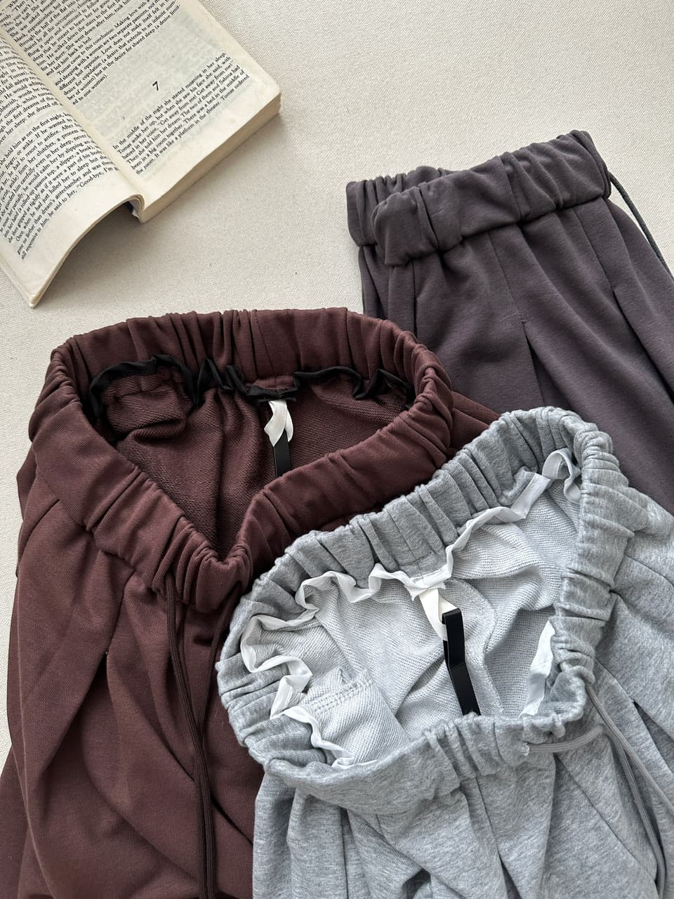 가을 켜기 새로운 한 부서 미니멀리즘 다용도 허리밴드 펌프 로프 루즈핏 캐주얼 바지 웨이 바지 편안함 상세 이미지 5