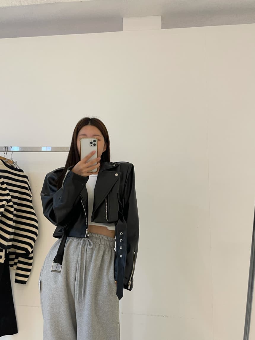 26 가을 겨울 캐주얼 레트로 정장 칼라 빅 포켓 레이스업 허리 수축 쇼트 스타일 오토바이 가죽 재킷 pu 가죽 자켓 상세 이미지 7