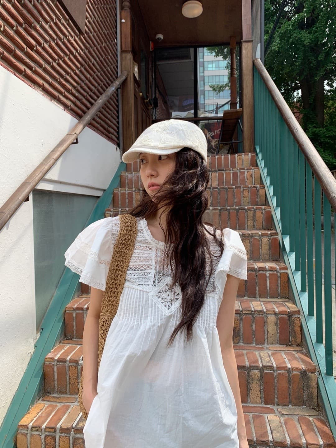 재고 있음 한 부서 여름 차가운 청 ~을 통해 무거운 작업 레이스 홀로우 아웃 명중 Pleat 연꽃 잎 소매 작은 셔츠 상세 이미지 11
