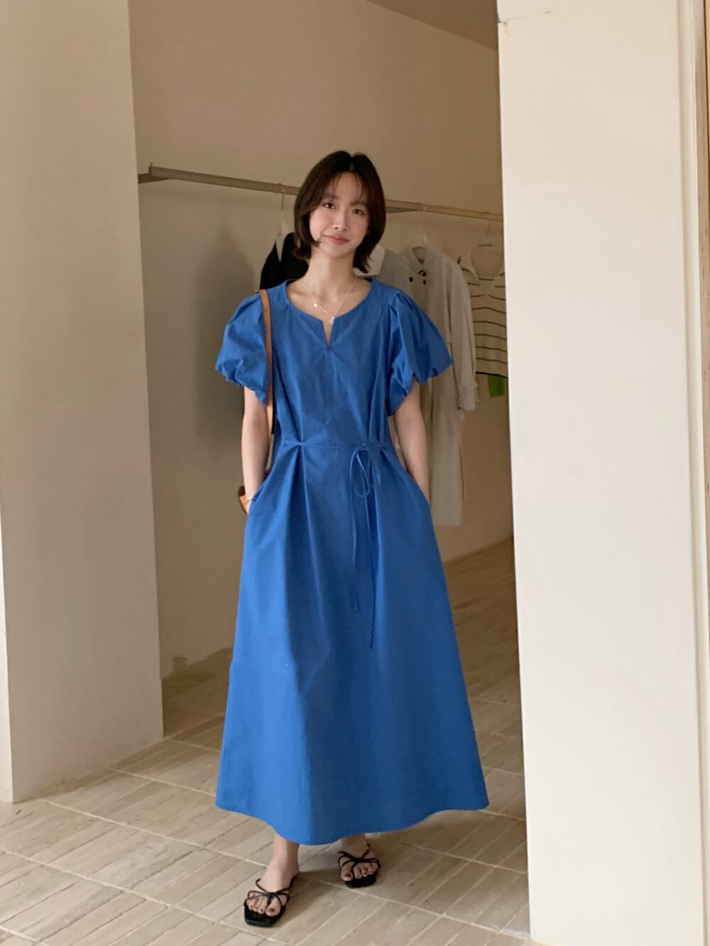 재고 있음 프랑스식 라운드 넥 거품 소매 여성 드레스 여름 2025 새로운 차 휴식 루즈핏 슬림해 보이는 품격 롱 스커트