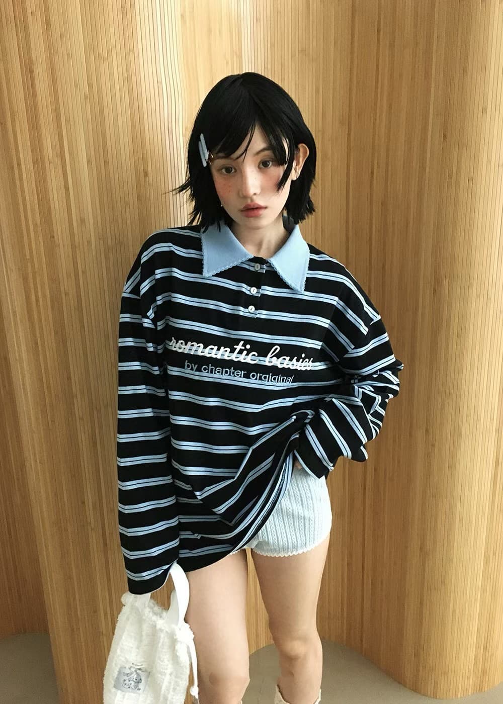 있음 물품 한국 동대문 폴로 칼라 자수 알파벳 스트라이프 풀오버 스웨트셔츠 상세 이미지 4
