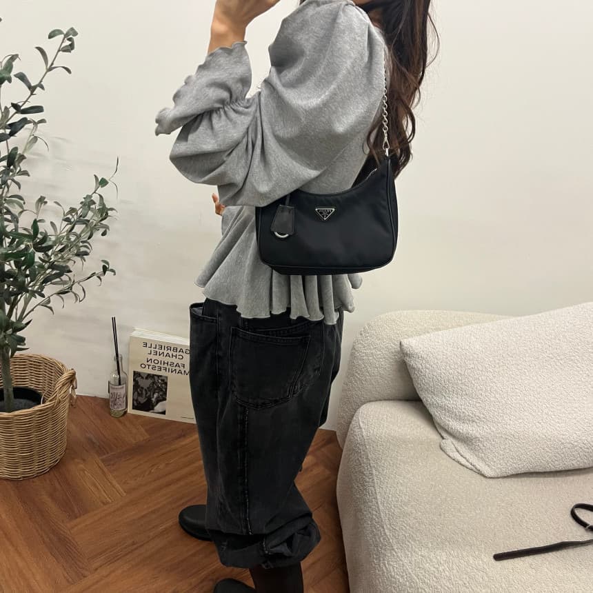 재고 있음 한국 ins 품격 슬림해 보이는 치마 물결무늬 측면 단추 거품 소매 맨위 상세 이미지 5