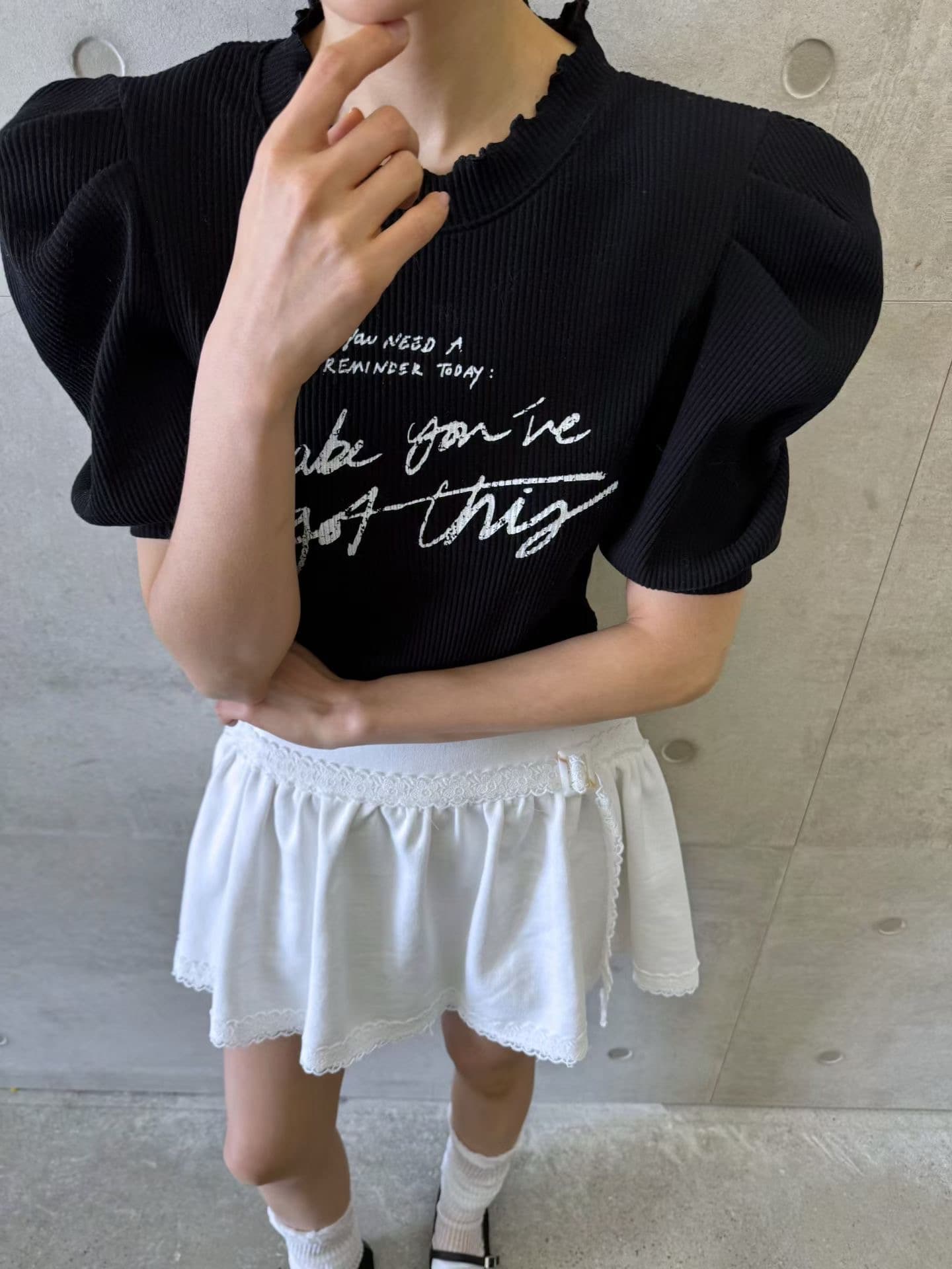 재고 있음 26 봄 여성 의류 신제품 사탕 색상 거품 소매 프릴 어깨 패드 반팔 맨위 상세 이미지 2