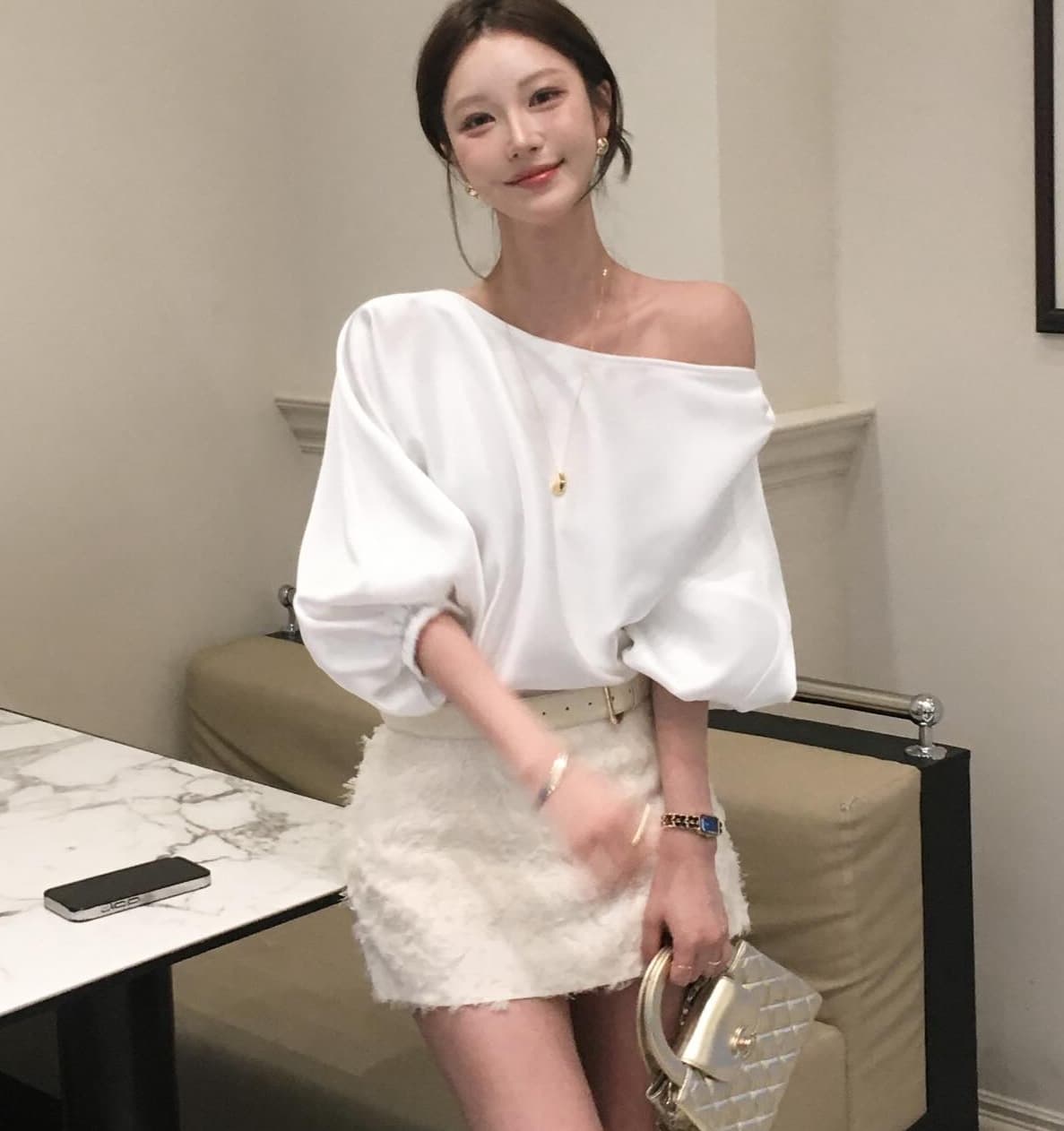 재고 있음 한국 ins 패션 품격 다용도 반팔 오프숄더 맨위 이미지 2