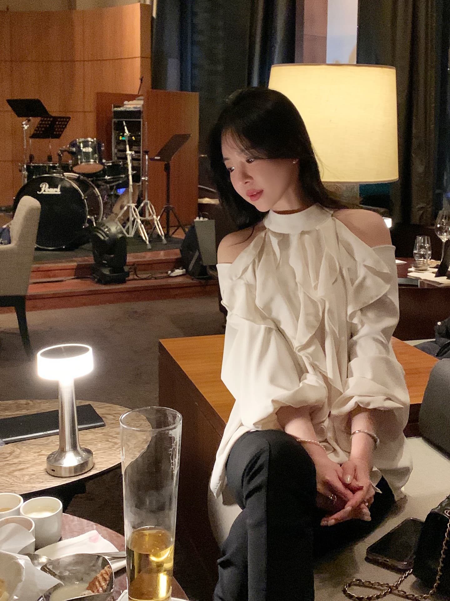 프랑스식 부드러운 바람 품격 심장 기계 오프숄더 디자인 섹션 셔츠 상세 이미지 1