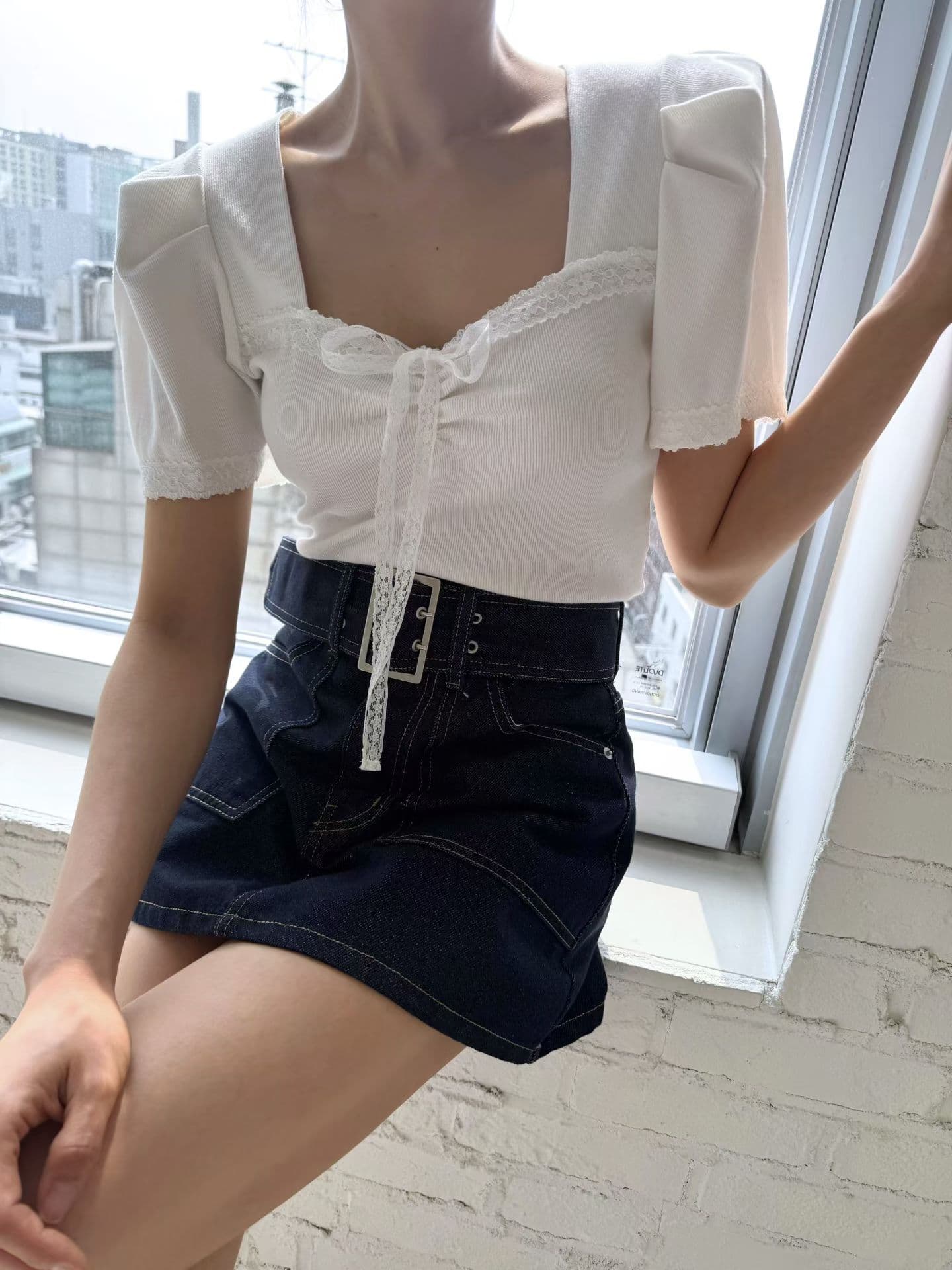 재고 있음 한국 동대문 봄 여름 섹션 한 부서 다용도 레이스 레이스 거품 소매 T 상세 이미지 3