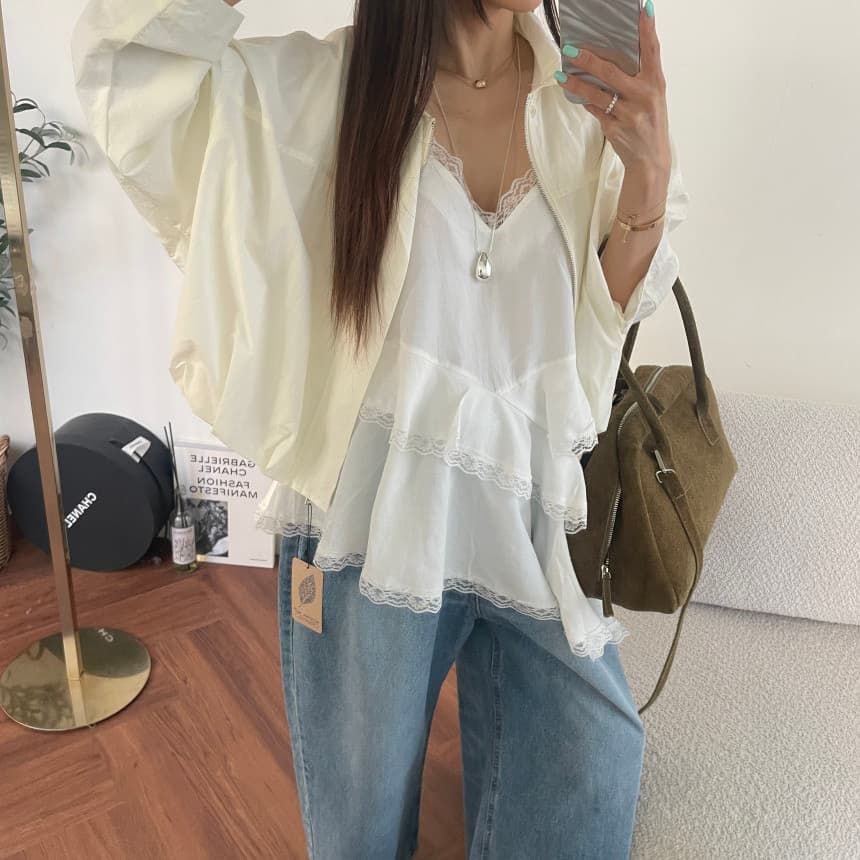 재고 있음 한국 ins 봄 섹션 부드러운 다용도 레이스 조각 불규칙 슬립 맨위 상세 이미지 3