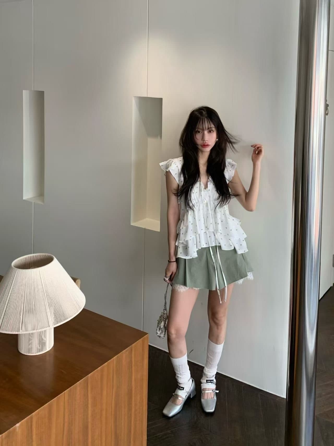 재고 있음 한국 ins 패션 품격 다용도 꽃무늬 프릴 셔츠 상세 이미지 18