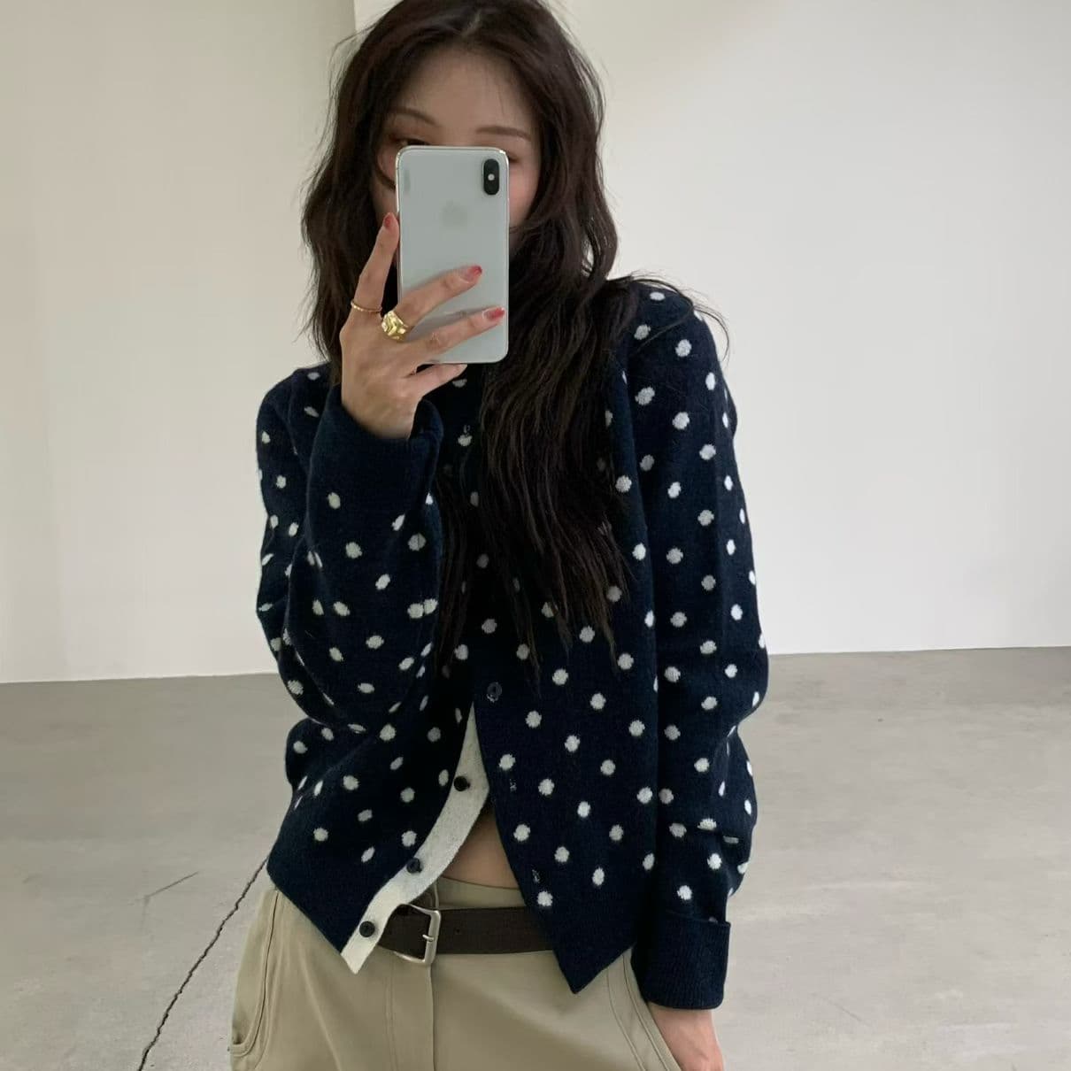 패션 품격 다용도 도트 무늬 니트 오픈 가디건 이미지 4