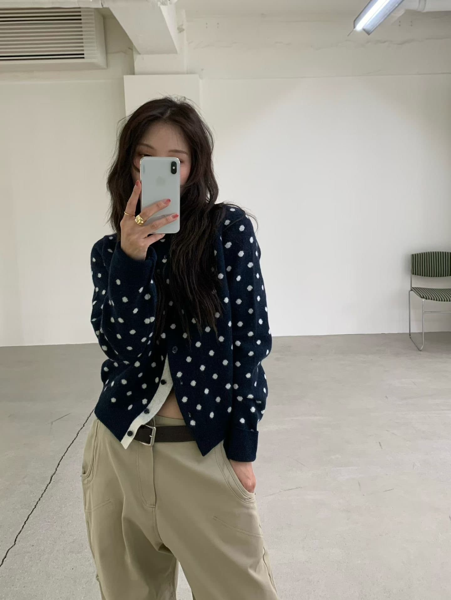 패션 품격 다용도 도트 무늬 니트 오픈 가디건 상세 이미지 3