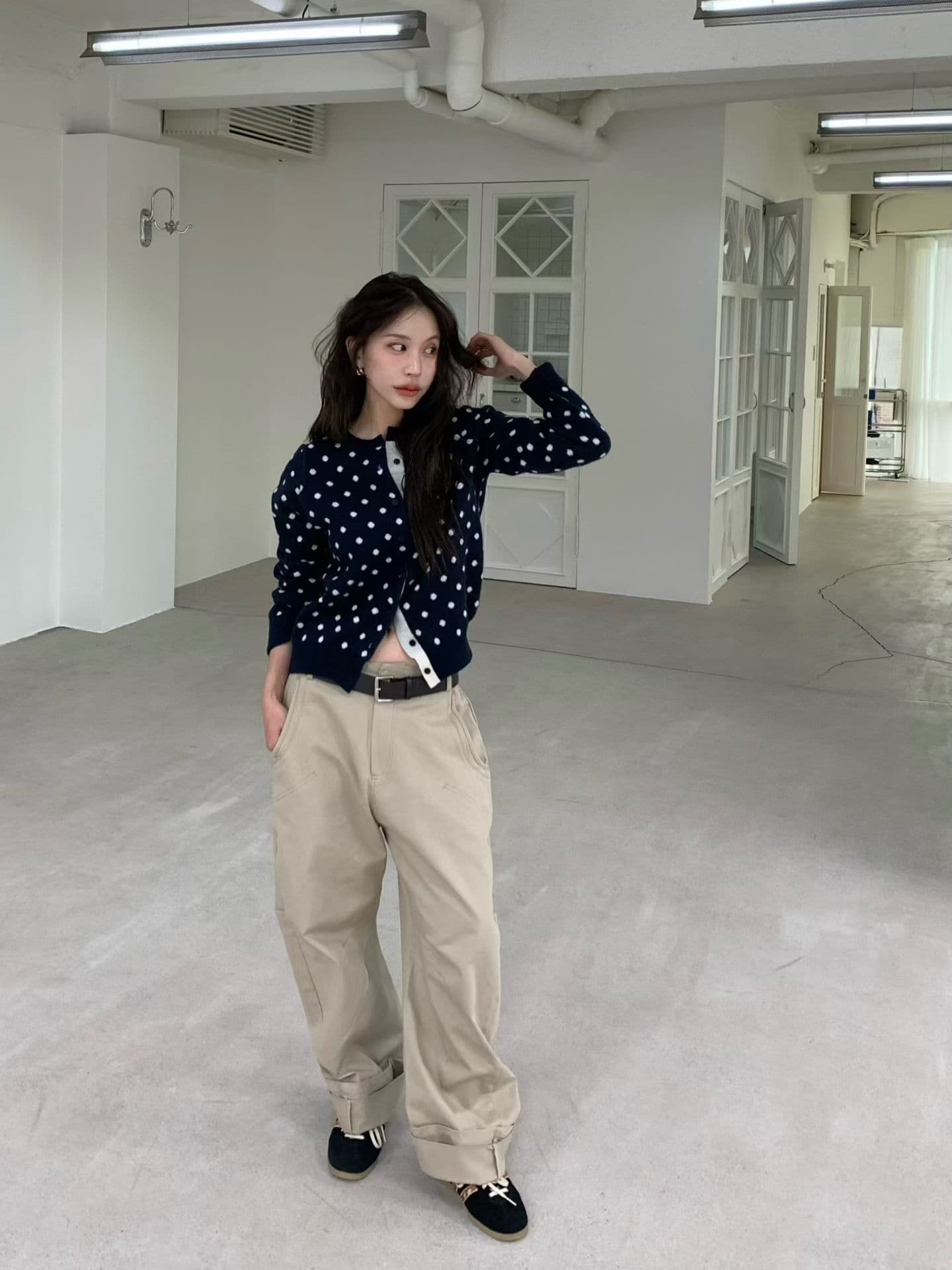 패션 품격 다용도 도트 무늬 니트 오픈 가디건 상세 이미지 6