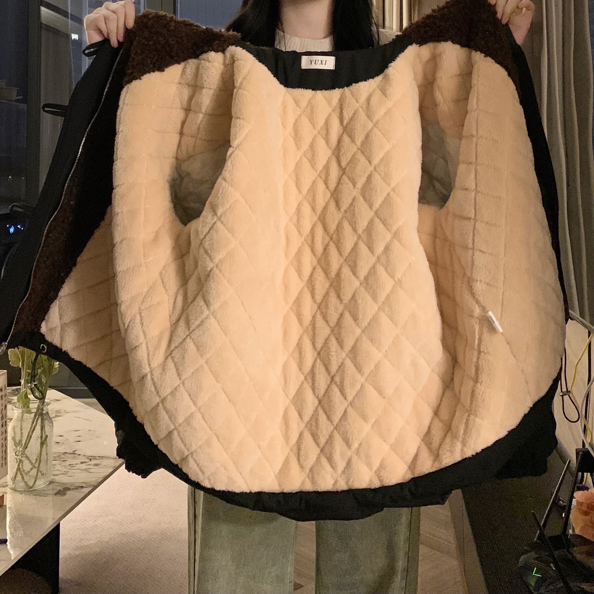 겨울 면 옷 새로운 단색 루즈핏 패션 양털 플리스 모피 칼라 후드 털이 있고 두꺼운 면 의류 여성 의류 재킷 이미지 5