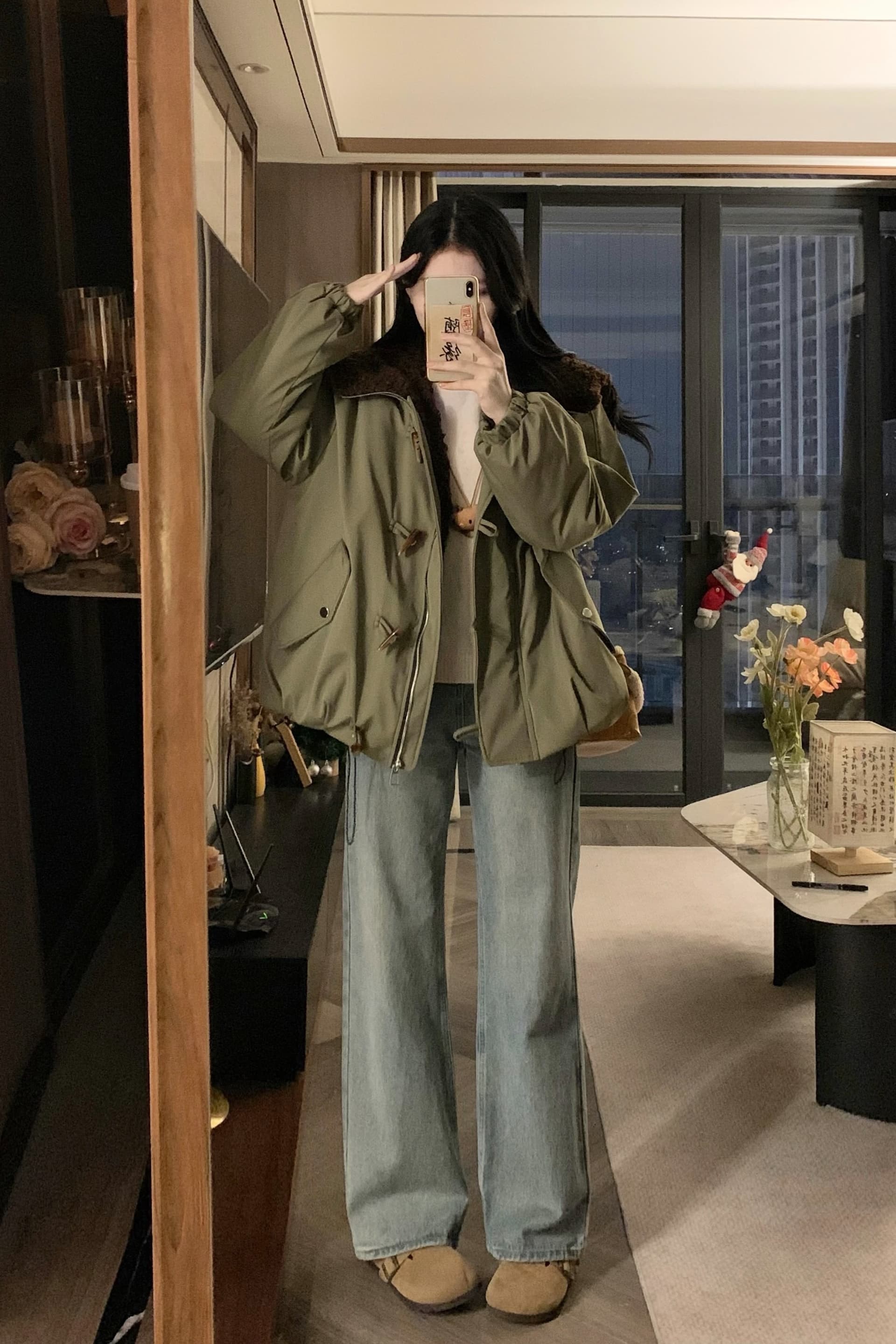 겨울 면 옷 새로운 단색 루즈핏 패션 양털 플리스 모피 칼라 후드 털이 있고 두꺼운 면 의류 여성 의류 재킷 이미지 7
