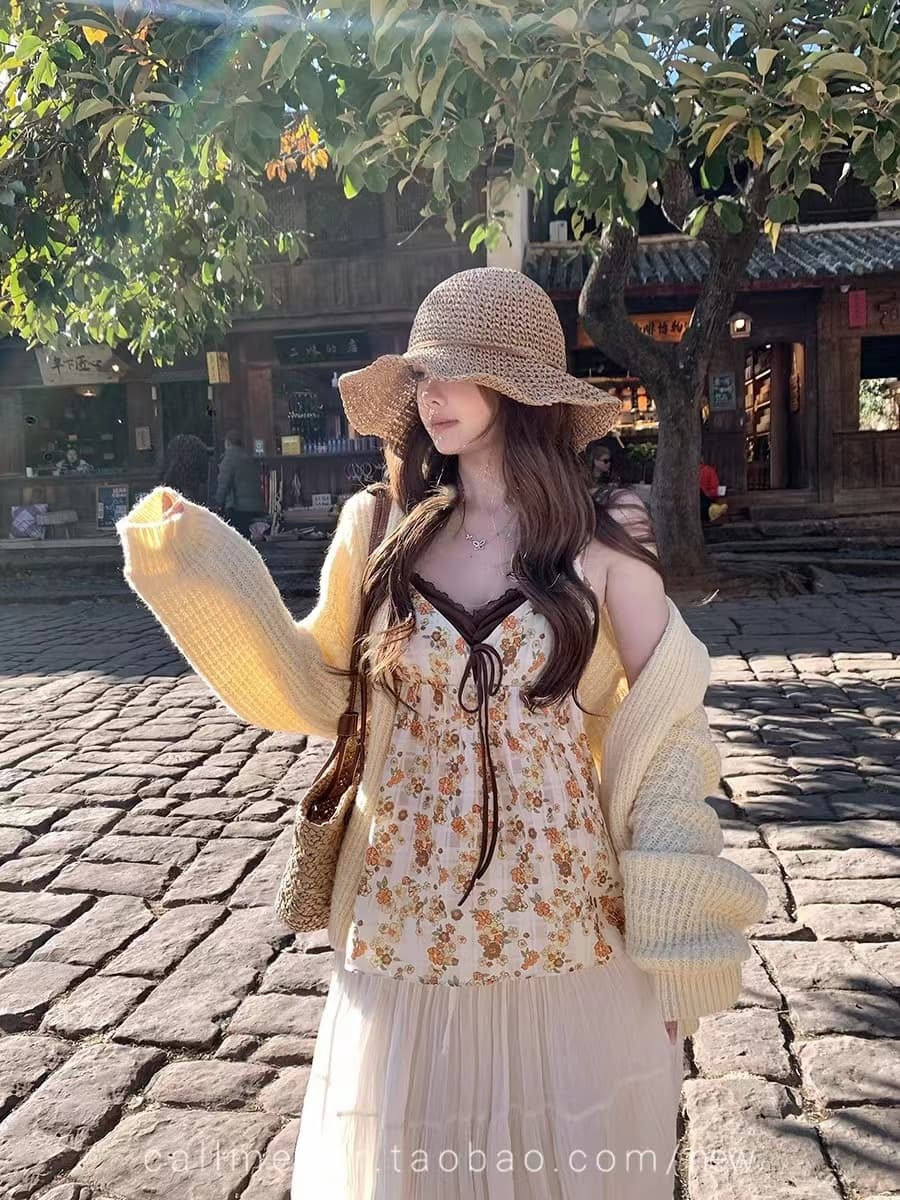 callmeear 오리지널 배색 꽃무늬 슬립 페이크 레이어드 V넥 순수한 욕망 조끼 여성 여성 달콤함 맨위 이미지 3