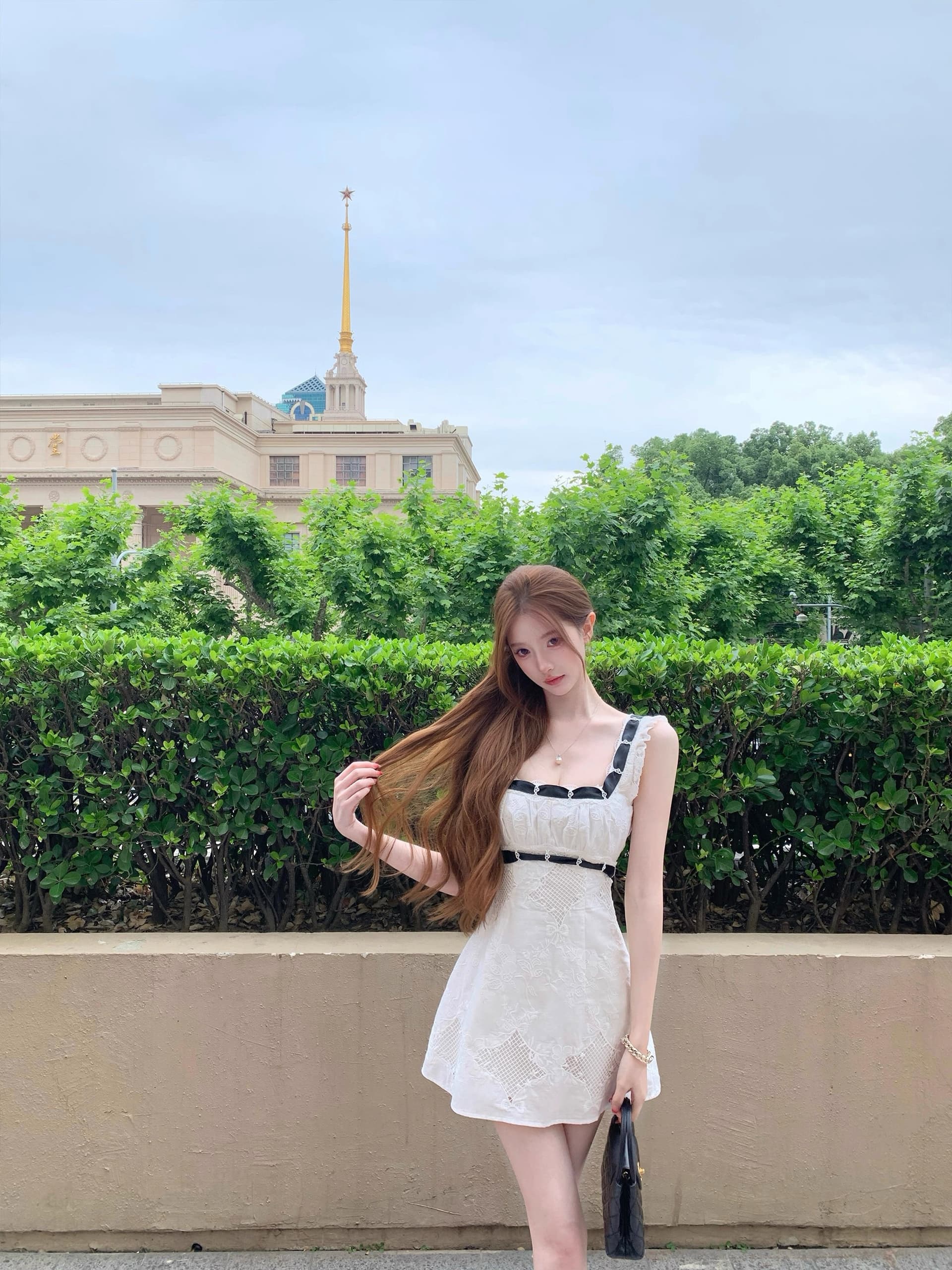 06 17 jmshop 유명 소녀 맞춤 홀로우 아웃 자수 광장 칼라 드레스 뒤로 깊은 v 허리 수축 미니 스커트