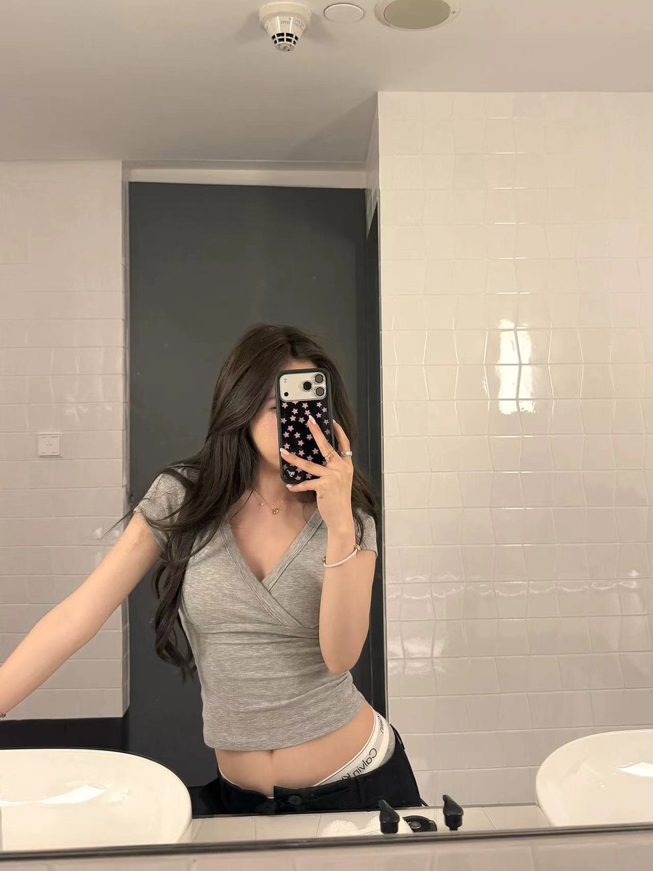 인생 매운맛 tee 그냥 필요 좋은 착용 아메리칸 핫걸 바람 쇼트 스타일 V넥 티셔츠 긍정적 인 어깨 슬림해 보이는 하이웨이스트 맨위 상세 이미지 4