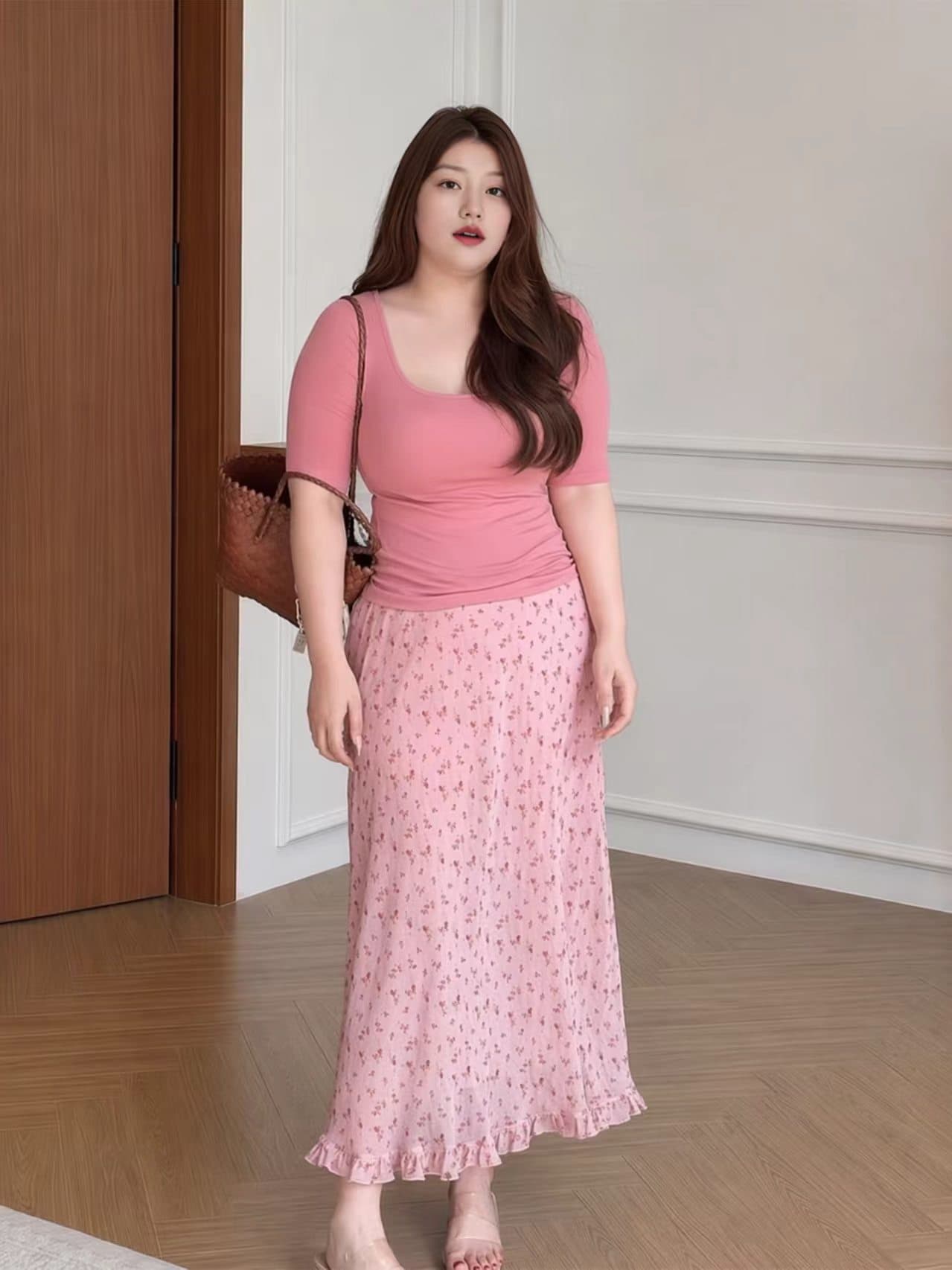 빅 사이즈 여성 의류 순수한 욕망 대 u 칼라 몸매 가꾸기 맨위 꽃무늬 반신 스커트 두 조각 여성 세트 여름 지방 mm 자이언트 슬림해 보이는 세트 상세 이미지 1