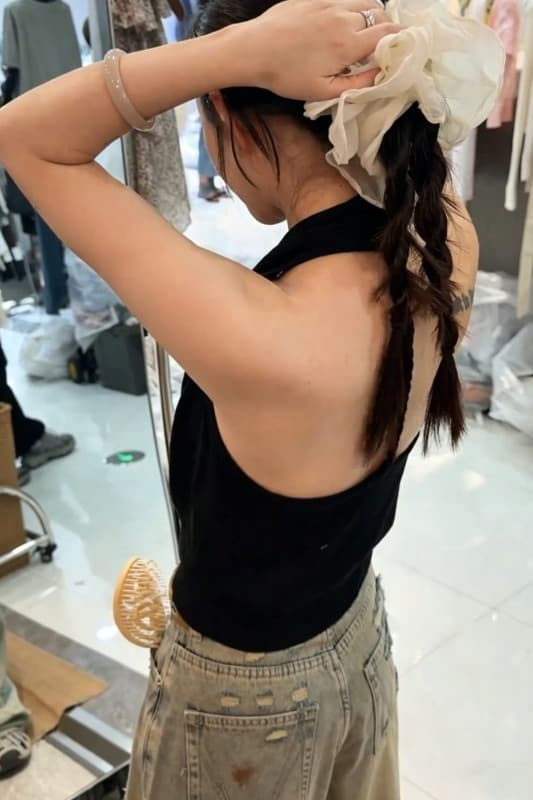 검정색 흔들다 칼라 행침 목 캐미솔 여름 외출용 핫걸 바람 민소매 백리스 작은 셔츠 고유 한 Chic 맨위 이미지 6