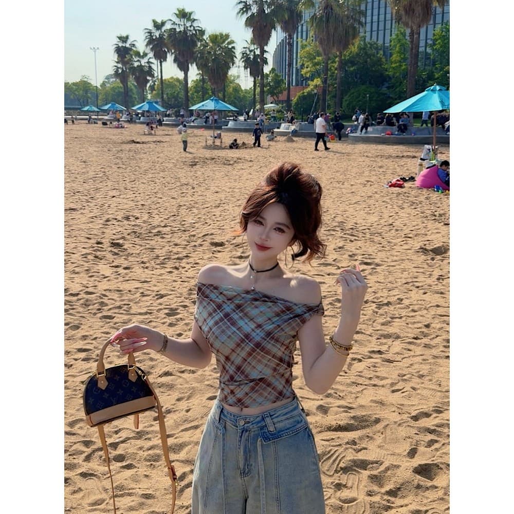 여름 새로운 패션 다용도 오프숄더 핫걸 레트로 체크무늬 섹시함 맨위 여성 이미지 2
