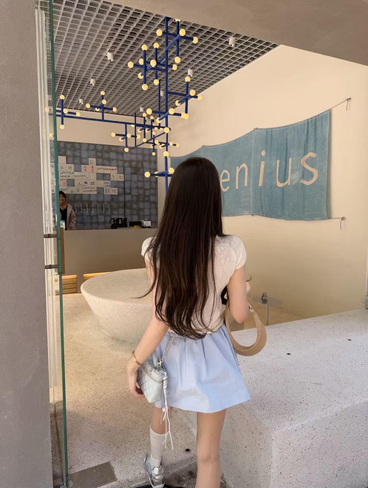 한여름 달콤한 꿈 화이트 싸움 파란색 알파벳 니트 반팔 파란색 명중 화이트 허리 머리 우산 치마 상세 이미지 13
