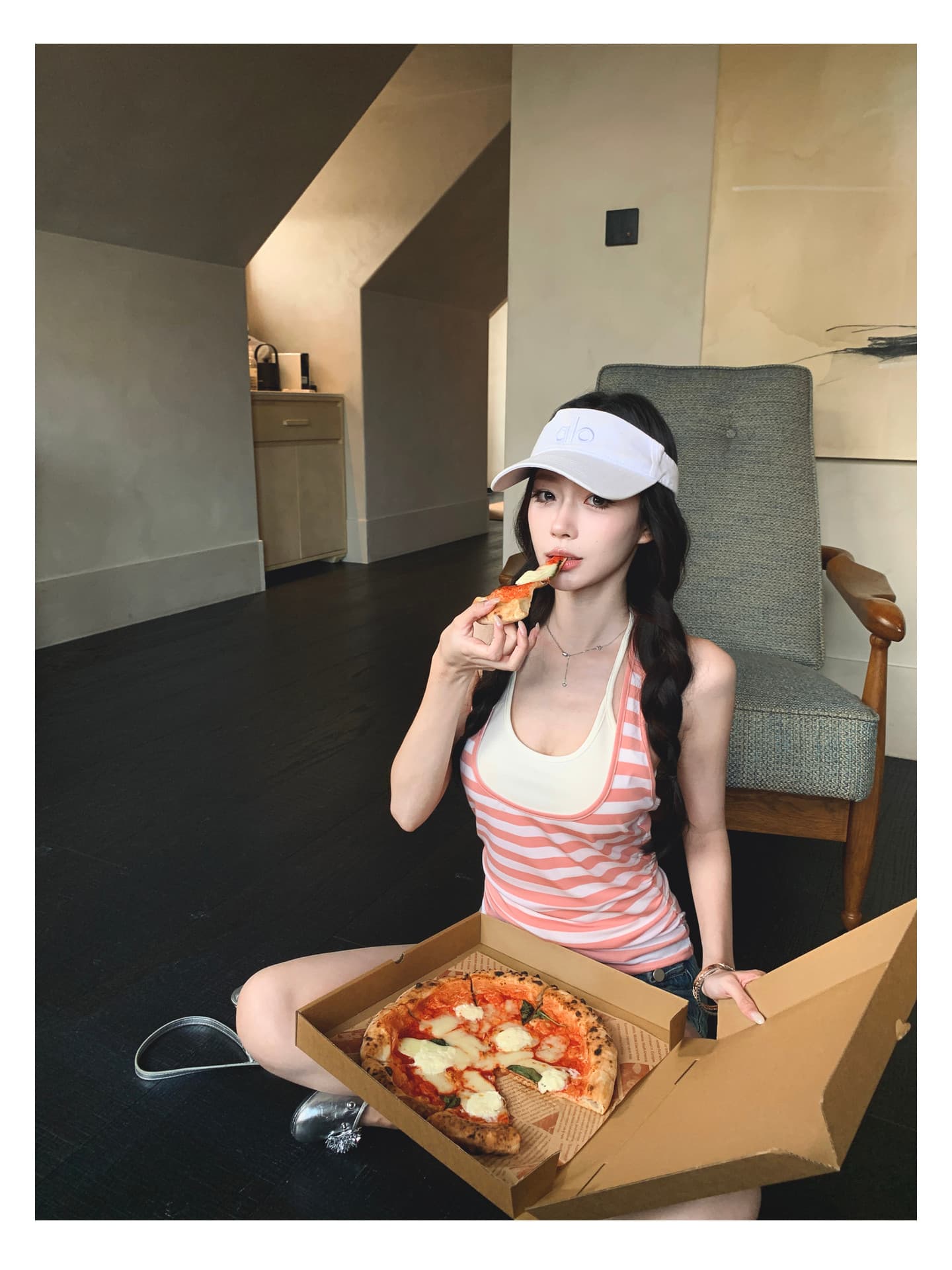 pinksoya 분말 콩 라이 경기 서울 스트라이프 비틀림 조끼 슬립 여성 슬림해 보이는 몸매 가꾸기 핫걸 바람 섹시함 맨위 상세 이미지 31