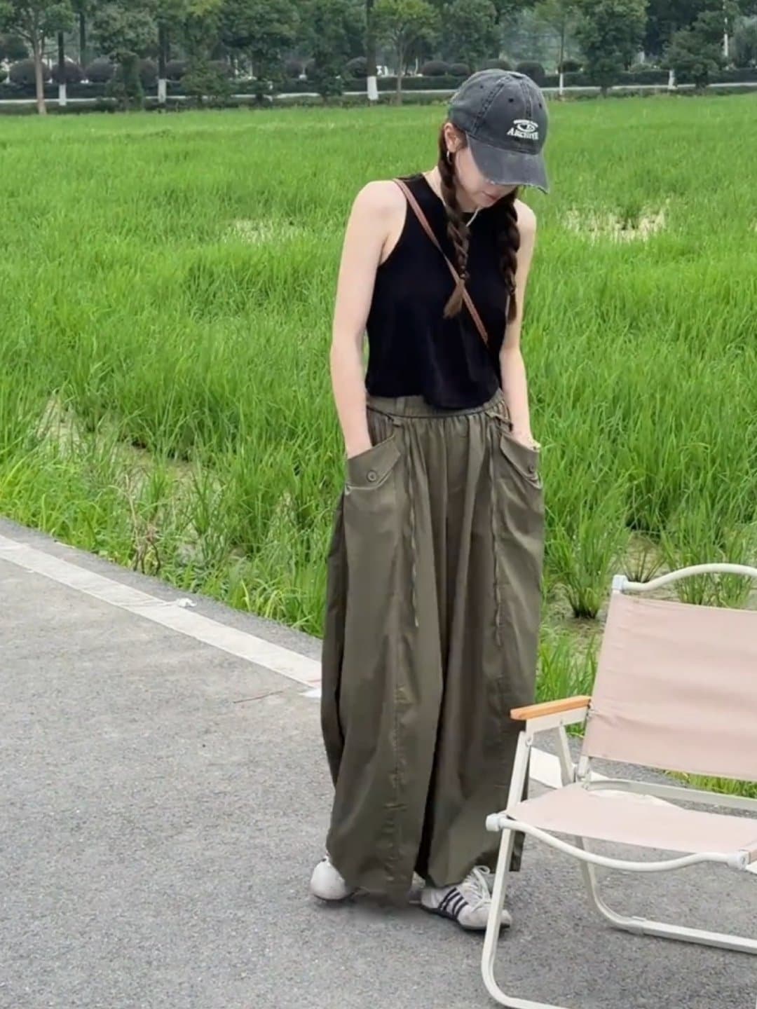 한 부서 미니멀리즘 바람 기초 섹션 단색 캐미솔 여름 새로운 몸매 가꾸기 슬림해 보이는 가스 질감 쇼트 스타일 맨위 이미지 2