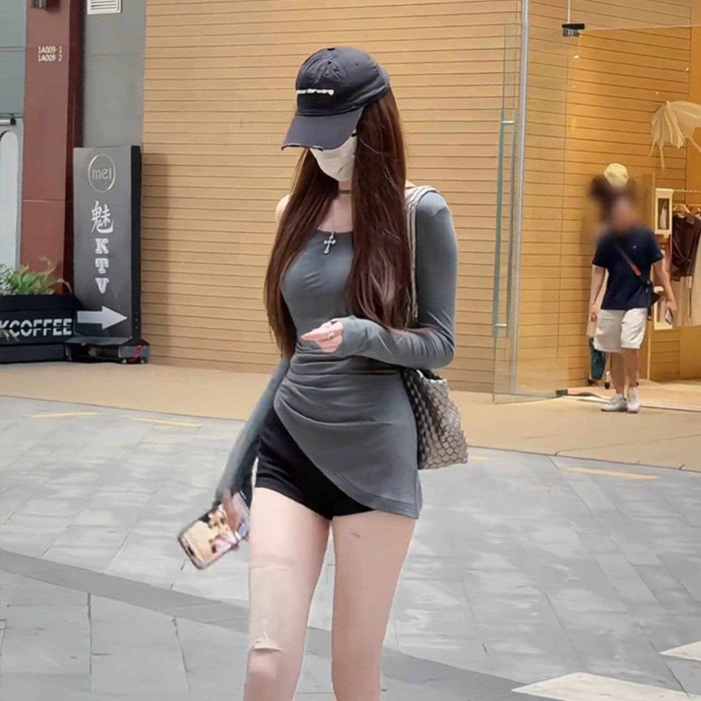 한 부서 순수한 욕망 핫걸 회색 자외선 차단 티셔츠 여성 여름 새로운 디자인 센스 작은 대중 오프숄더 몸매 가꾸기 슬림해 보이는 맨위 상세 이미지 4