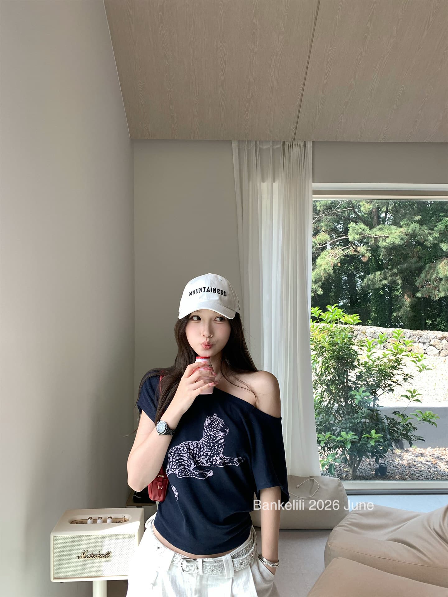 밤나무 코코아 bankelili 느긋한 표범 표범 82 블루 좋은 모달 주간 실크 양모 레오파드 무늬 비스듬한 어깨 티셔츠 여성 이미지 3