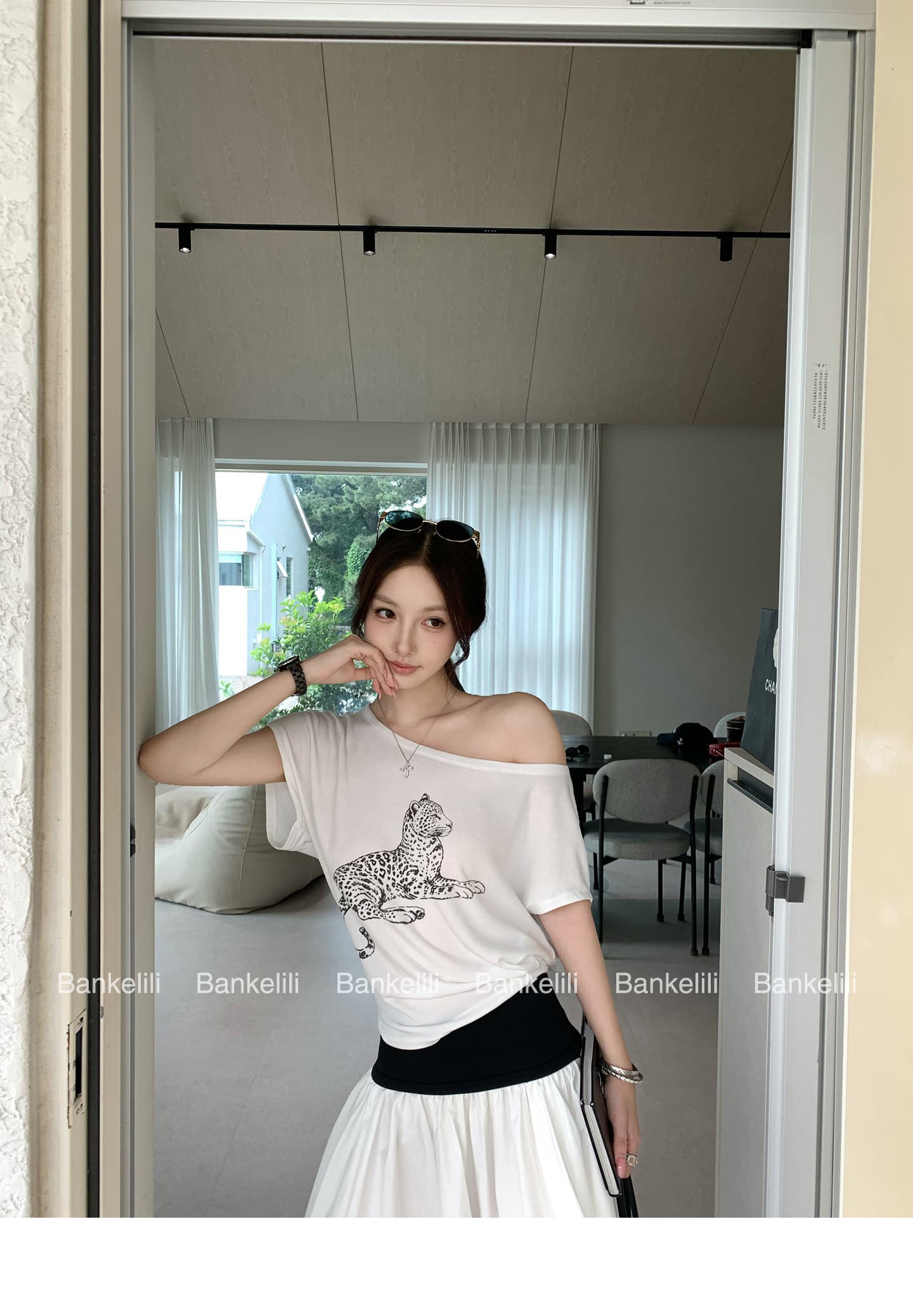 밤나무 코코아 bankelili 느긋한 표범 표범 82 블루 좋은 모달 주간 실크 양모 레오파드 무늬 비스듬한 어깨 티셔츠 여성 상세 이미지 23
