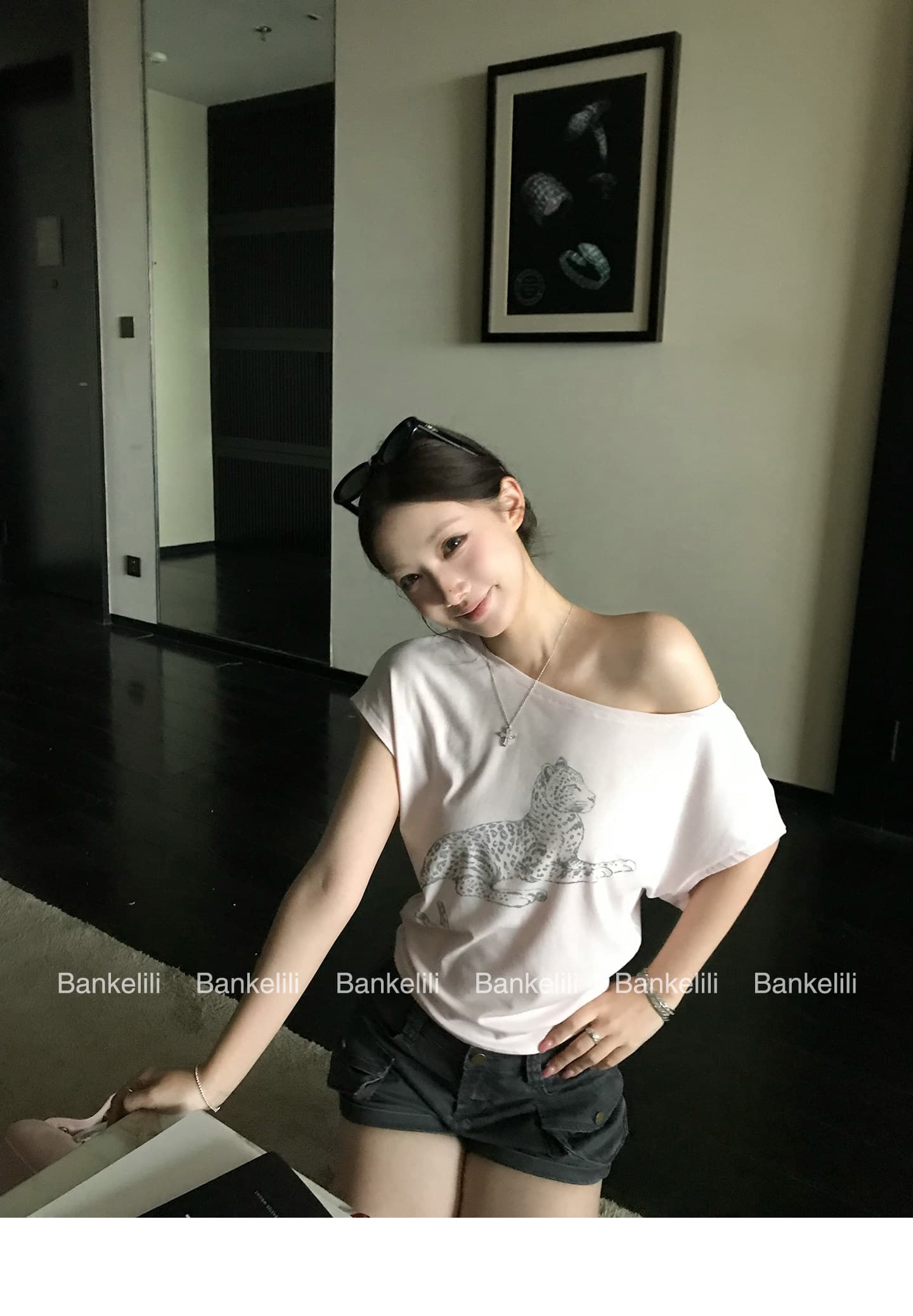 밤나무 코코아 bankelili 느긋한 표범 표범 82 블루 좋은 모달 주간 실크 양모 레오파드 무늬 비스듬한 어깨 티셔츠 여성 상세 이미지 44