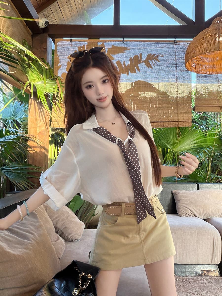 프랑스식 캐주얼 도트 무늬 이리저리 떠다니다 벨트 폴로 칼라 반팔 여성 셔츠 여름 2026 새로운 이미지 2