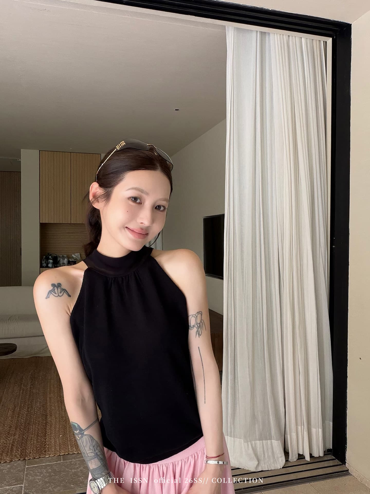 리본 스탠드 칼라 패치워크 행침 목 민소매 조끼 여성 여름 캐주얼 바람 몸매 가꾸기 슬림해 보이는 오프숄더 맨위 이미지 5
