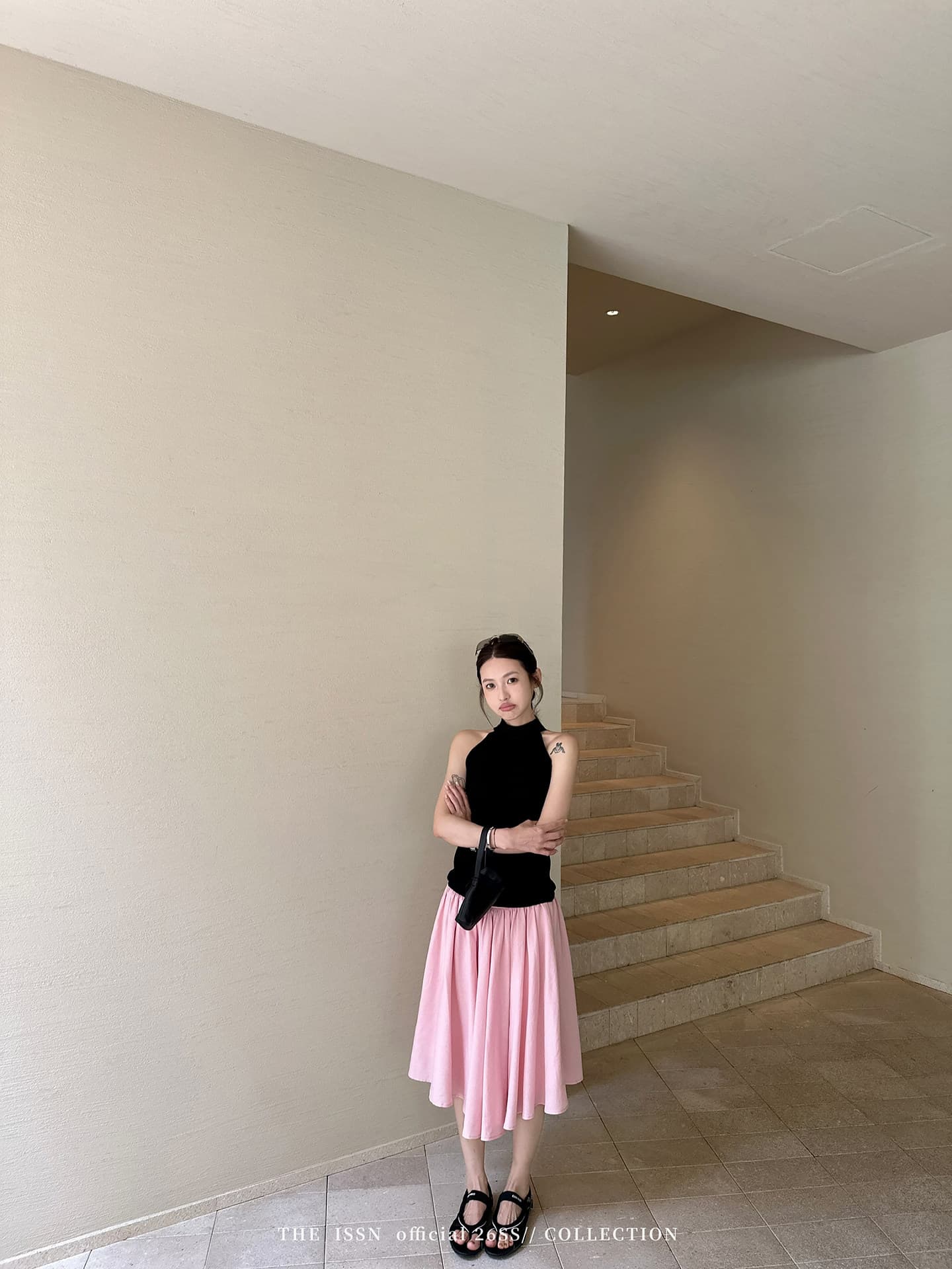 리본 스탠드 칼라 패치워크 행침 목 민소매 조끼 여성 여름 캐주얼 바람 몸매 가꾸기 슬림해 보이는 오프숄더 맨위 상세 이미지 21