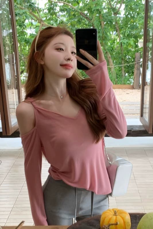 패션 디자인 센스 오프숄더 긴팔 티셔츠 여름 새로운 여성 의류 캐주얼 다용도 아름다운 슬림해 보이는 느슨함 센스 맨위 이미지 7
