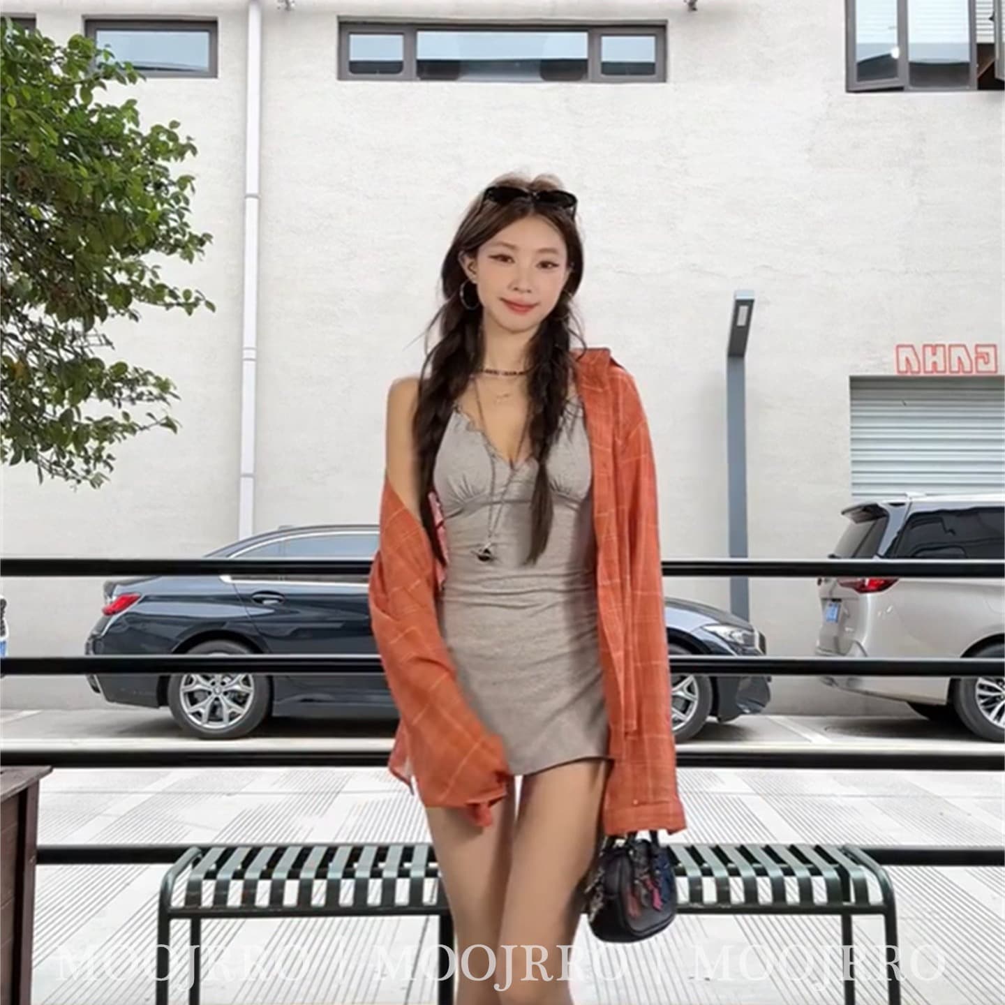 회색 V넥 슬립 여성 드레스 여름 한 부서 섹시함 핫걸 바람 허리 수축 슬림해 보이는 작은 키 한 마디 짧은 치마 이미지 6