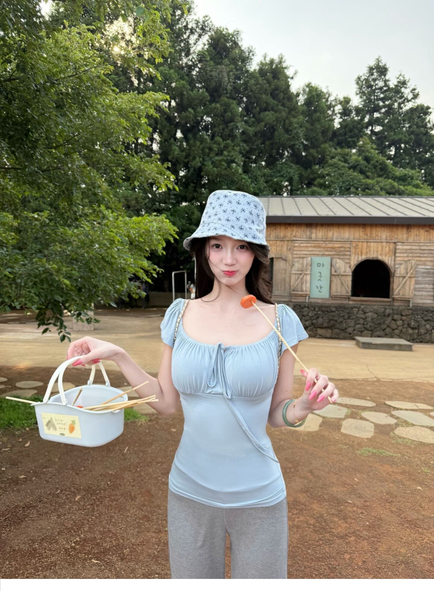 한 부서 새로운 달콤함 소녀 바람 광장 칼라 레이스업 조끼 여성 여름 몸매 가꾸기 소프트 캔디 착용 가져 가라. 기타 색온도 부드러운 바람 맨위 상세 이미지 2