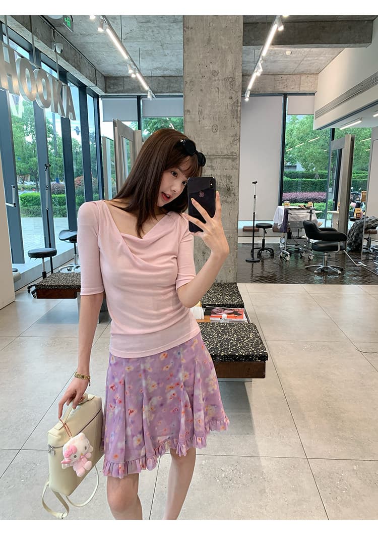 중간 소매 티셔츠 프랑스식 레트로 디자인 센스 단색 핀치 Pleat 몸매 가꾸기 불규칙 칼라 반팔 맨위 여성 상세 이미지 26