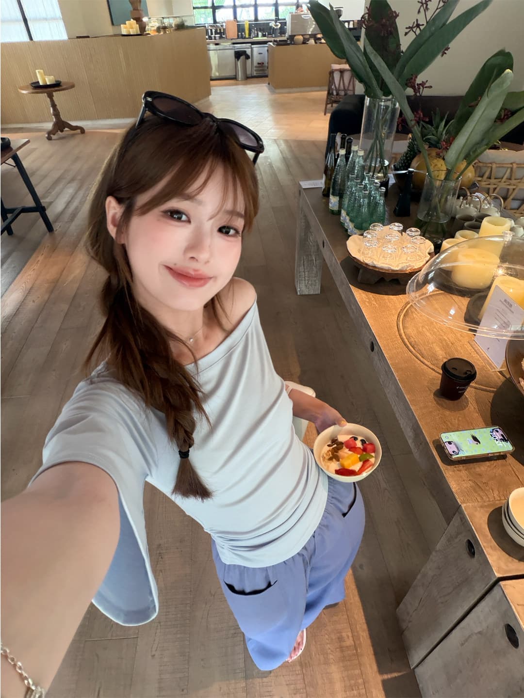 다용도 느슨함 둘 착용 보트 칼라 5 점 소매 맨위 세련된 허리 수축 슬림해 보이는 티셔츠 이미지 4