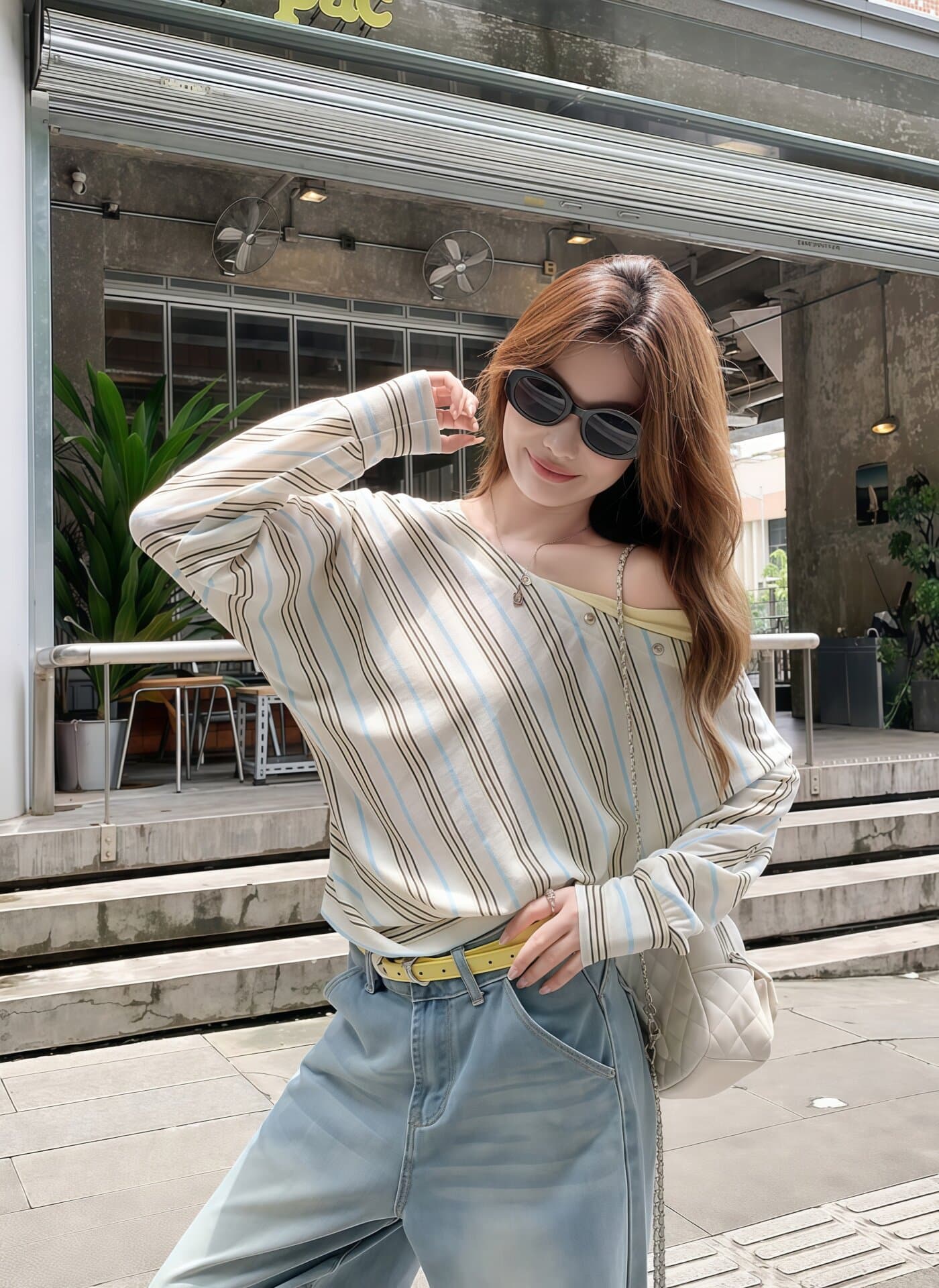 한 부서 비스듬한 어깨 배색 스트라이프 긴팔 자외선 차단 블라우스 여성 여름 새로운 루즈핏 작은 대중 슬림해 보이는 고급 t 맨위 상세 이미지 11