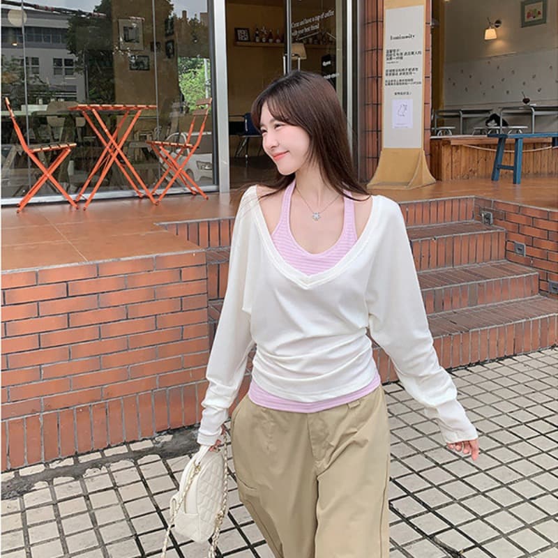 한 부서 느슨함 센스 화이트 V넥 허리 수축 긴팔 맨위 여성 이른 가을 새로운 스트라이프 행침 목 캐미솔 투피스 세트 이미지 5
