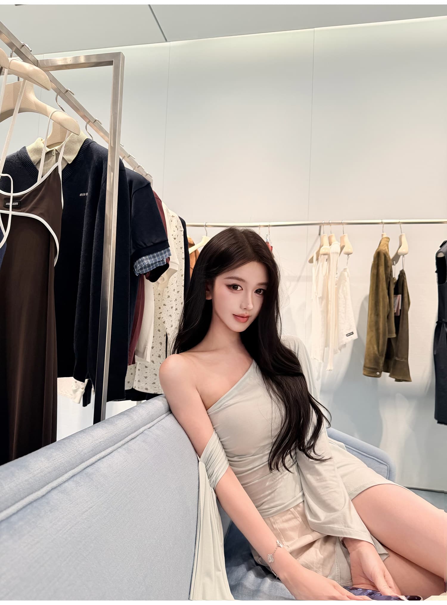 불규칙 비스듬한 어깨 디자인 티셔츠 리본 허리 수축 맨위 여성 상세 이미지 9