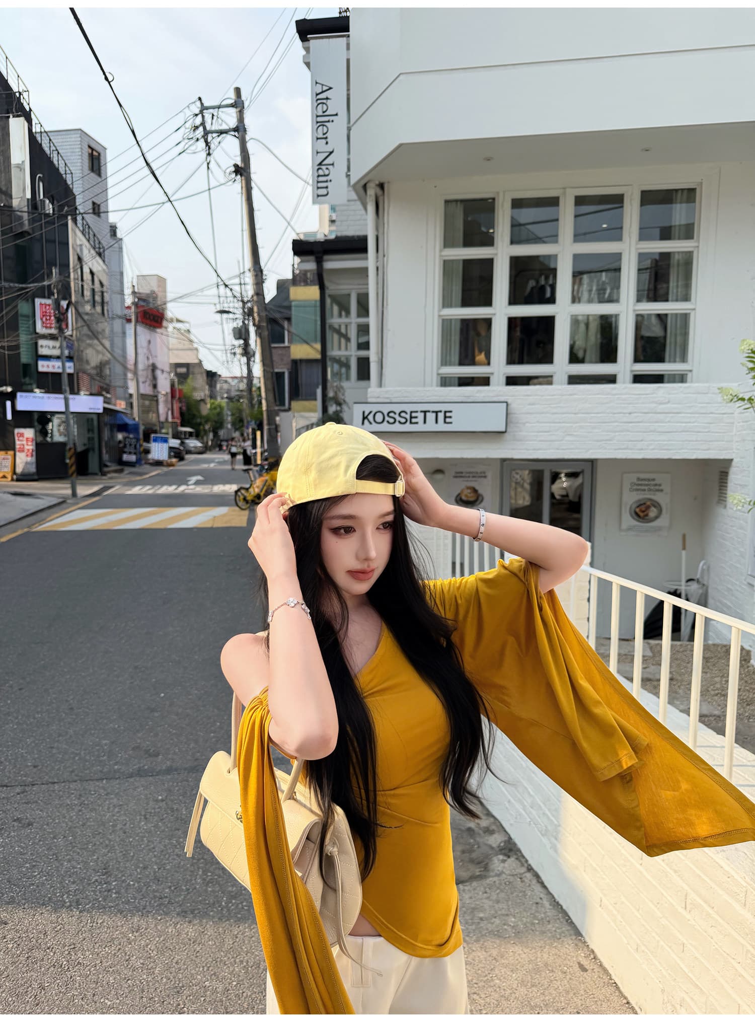 불규칙 비스듬한 어깨 디자인 티셔츠 리본 허리 수축 맨위 여성 상세 이미지 23