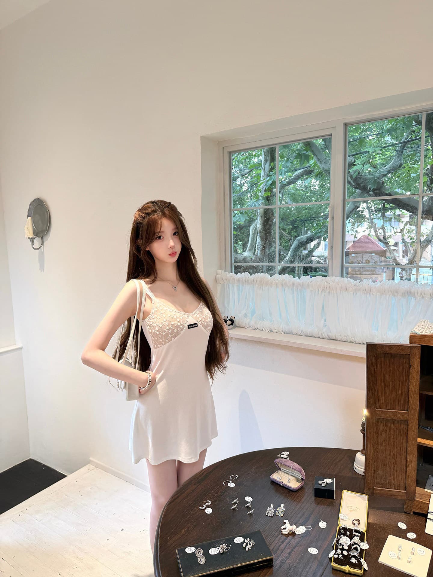 홀로우 아웃 레이스 레이스 니트 세트 여성 의류 화이트 오픈 가디건 드레스 상세 이미지 3