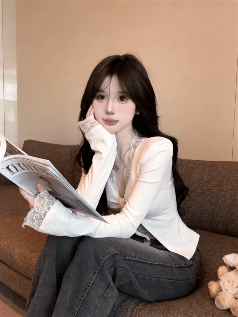 순수한 욕망 바람 섹시함 V넥 레이스 측면 페이크 레이어드 긴팔 티셔츠 여성 가을 새로운 인사이드 가져 가라. 벨트 가슴 패드 쇼트 스타일 맨위 상세 이미지 11
