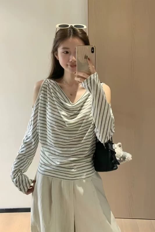 한 부서 디자인 센스 흔들다 칼라 오프숄더 긴팔 티셔츠 슬림해 보이는 루즈핏 느긋한 맨위 이미지 7