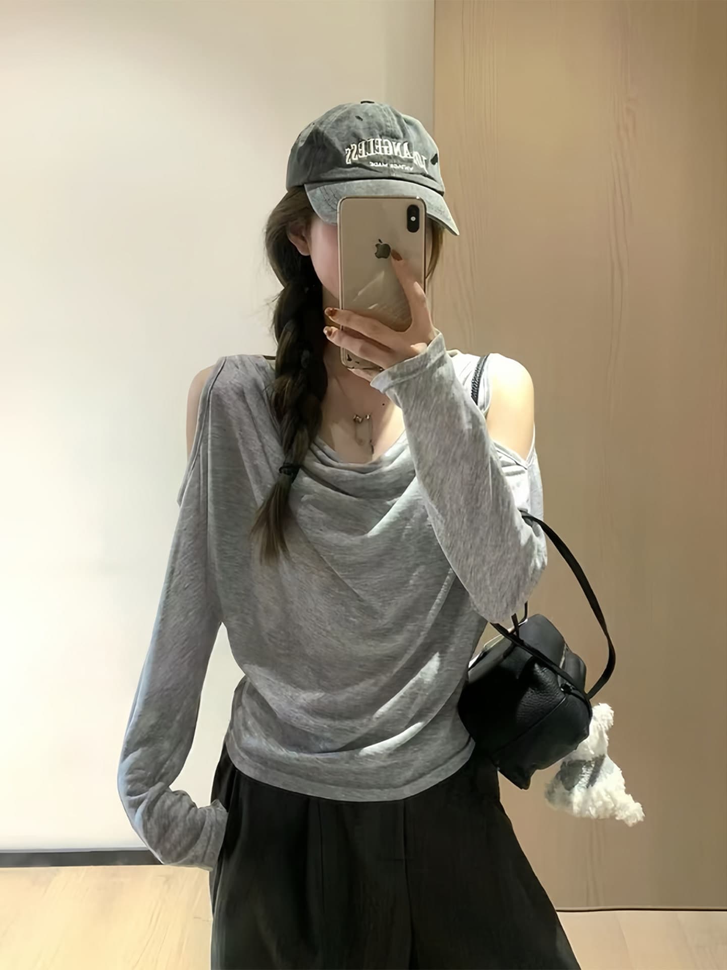 한 부서 디자인 센스 흔들다 칼라 오프숄더 긴팔 티셔츠 슬림해 보이는 루즈핏 느긋한 맨위 상세 이미지 3